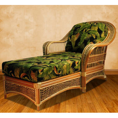 Wicker chair online lounge